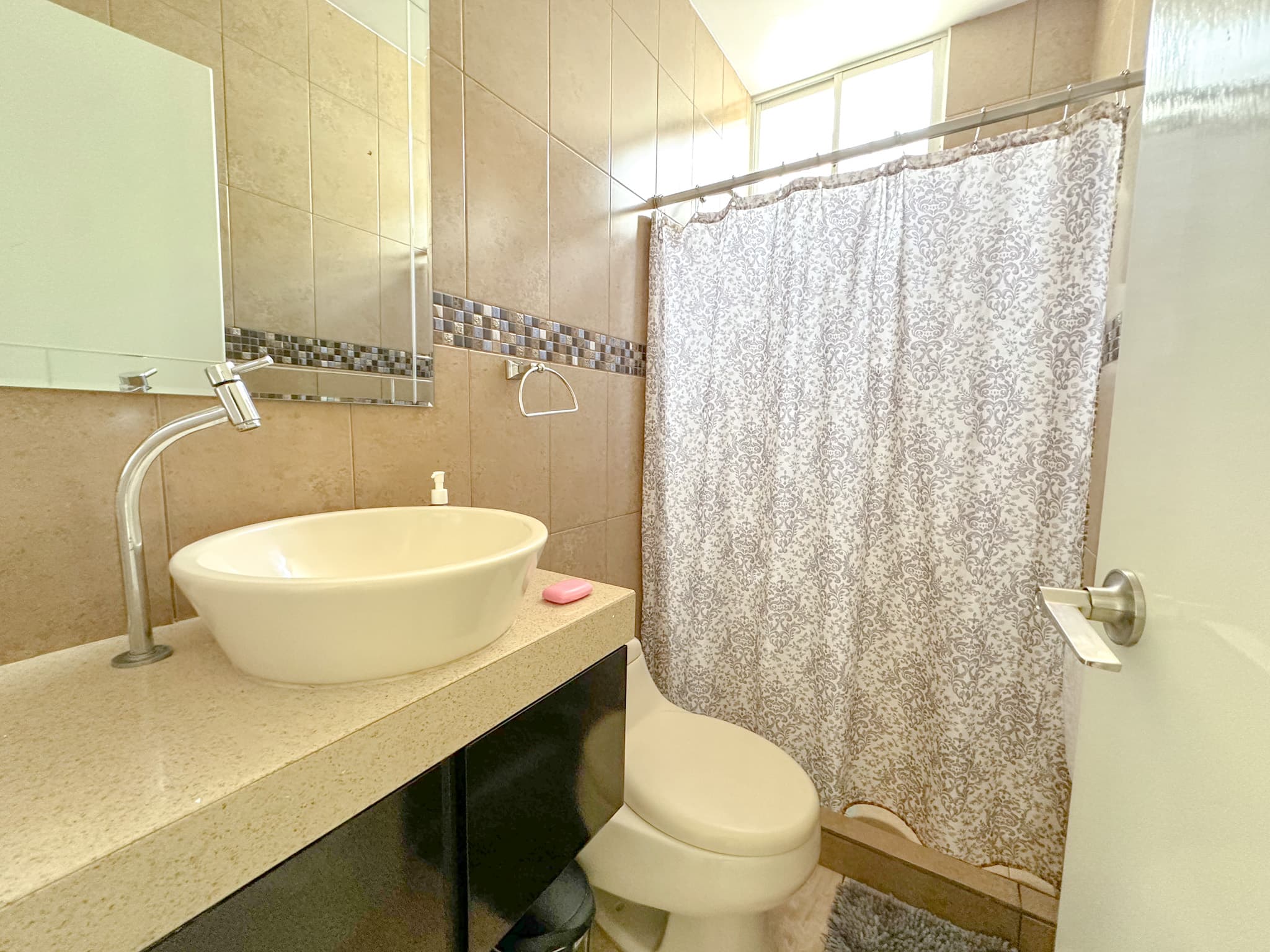 Baño con ducha